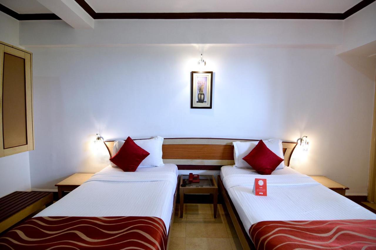 Om Shiv Hotel 마드가온 외부 사진